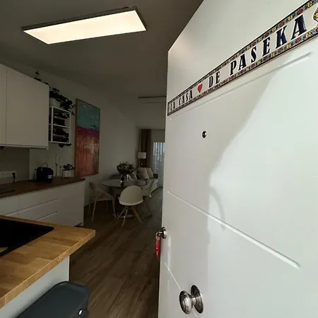 La Casa De Paseka Apartament *